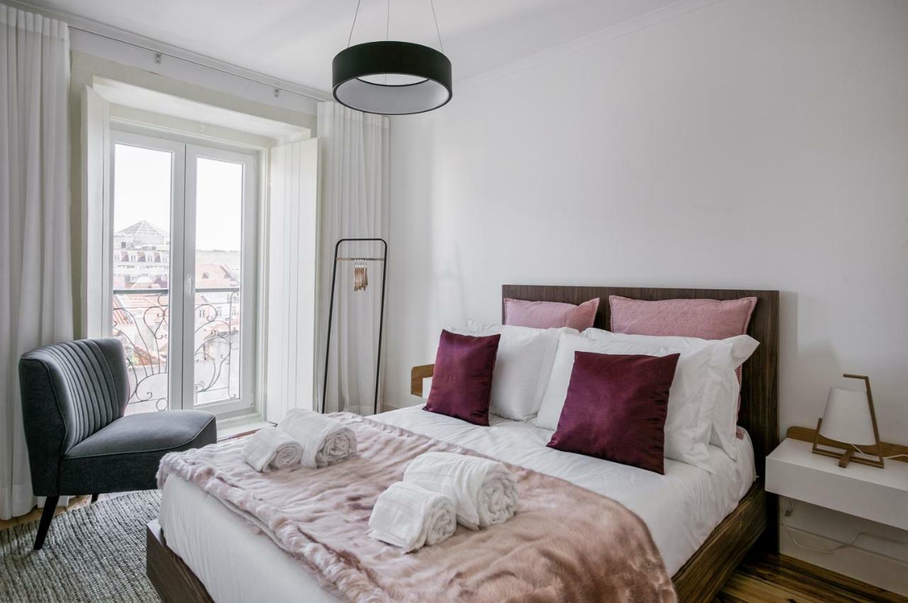 Apartment Hip Tailor Made Duplex Penthouse In Bairro Alto Lissabon