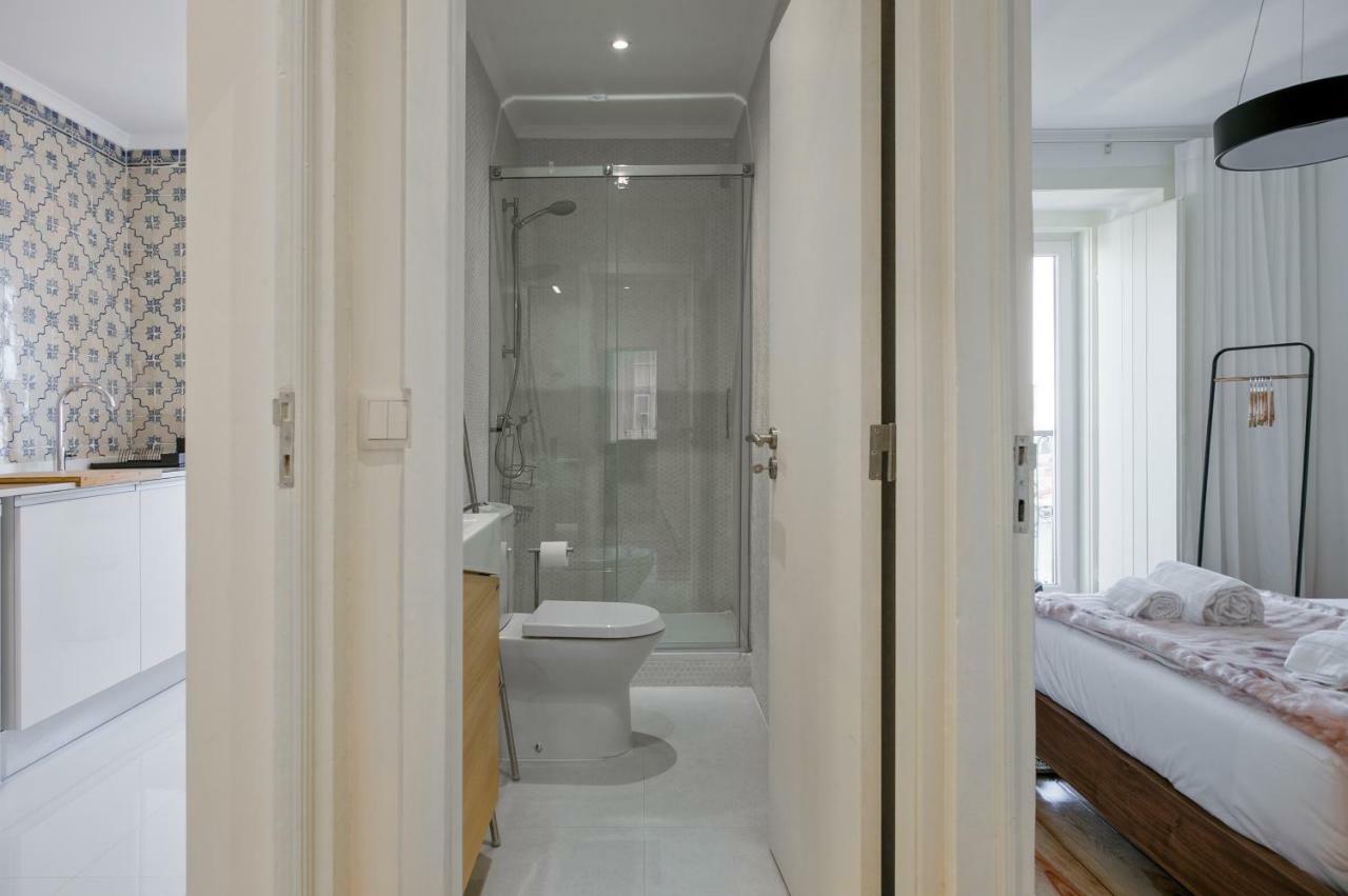 Apartment Hip Tailor Made Duplex Penthouse In Bairro Alto Lissabon